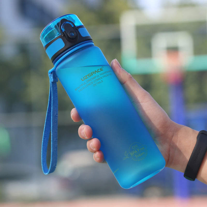 (2.5) Borraccia UZSPACE In Plastica Certificata (da 0.35L a 1L)