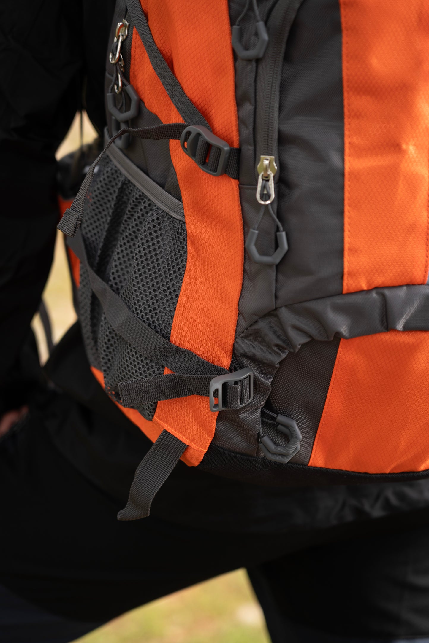 Loricato 40 – Zaino Trekking Ultraleggero 40L